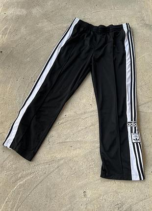 Спортивні штани adidas