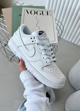 Кроссовки женские nike dunk low white белые кожаные