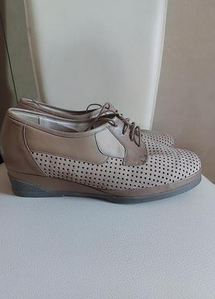 Шикарні шкіряні туфлі ортопедичні dr martens оригінал