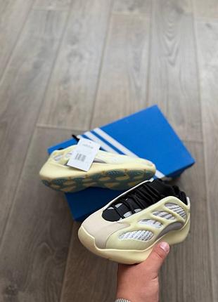 Adidas yeezy boost 700 v3 azael