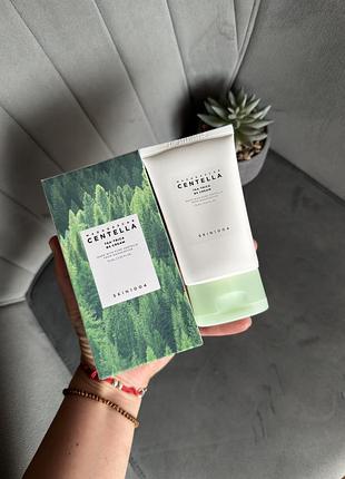 Зволожуючий крем для проблемної шкіри skin1004 madagascar centella tea-trica b5 cream