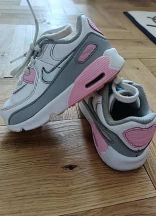 Кроссовки nike кожаные
