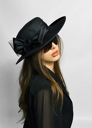 Kangol елегантний чорний капелюх з бантом