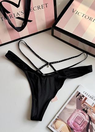 Сатинові трусики стрінги victoria’s secret