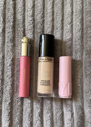 Лот косметики too faced, rare beauty, kylie cosmetics