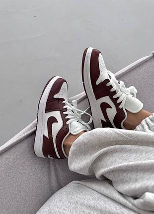 😍 жіночі кросівки air jordan retro 1 low | burgundy / white premium (8)