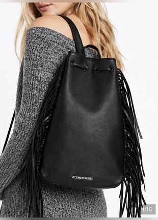 Рюкзак victoria’s secret чорний з бахромою