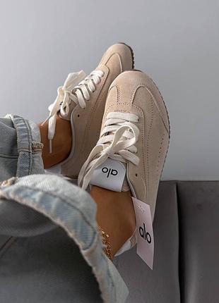 Кросівки жіночі alo sunset sneaker beige