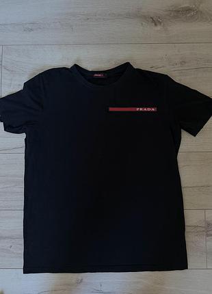 Футболка prada
