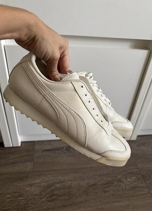 Puma 37.5рр устілка 24.5 см білі кросівки кеді легенькі