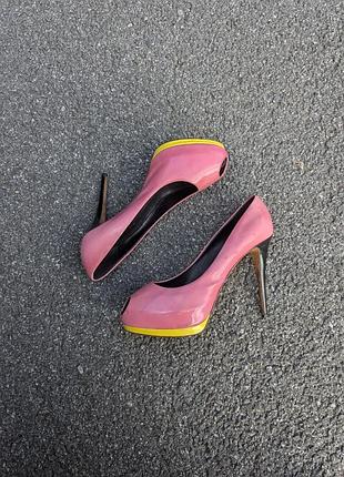 Женские лакированные туфли giuseppe zanotti