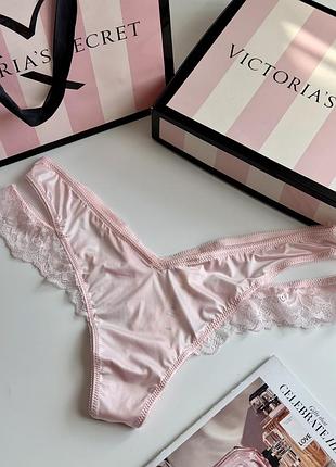 Преміальна колекція сатинові трусики стрінги з мереживом victoria’s secret