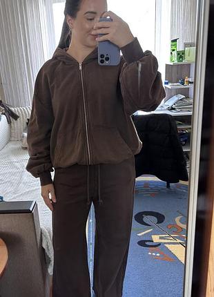 Коричневий спортивний костюм zara оверсайз варка