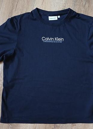 Футболка calvin klein, оригинал. р m/ l.