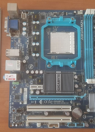Материнська плата am2/ам2+/am3 gigabyte ga-ma74gm-s2 v4 тест ок