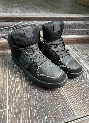 Кроси d-c shoes чорні, розмір 38