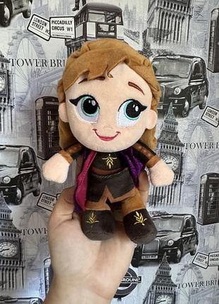 М'яку плюшеву іграшку принцеси анни із мультфільму disney «холодне серце 2» (disney frozen 2 chunky anna від бренду simba).