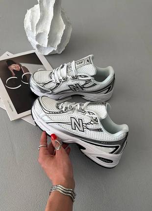 Balance 740 white silver black