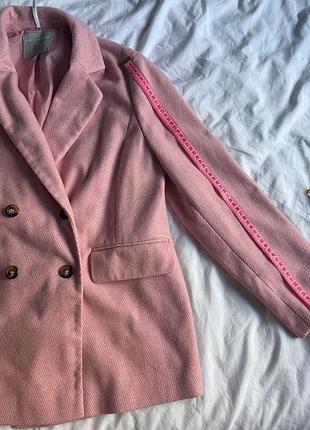 Теплий піджак/жакет/блейзер рожевого кольору dorothy perkins, розмір m-l