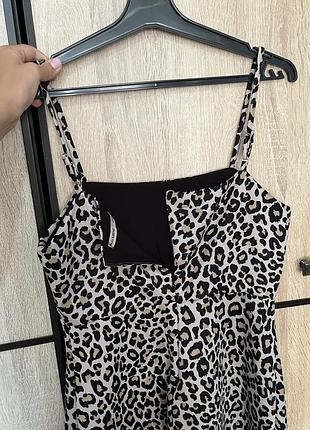 Стильна леопардова сукня міні від бренду pull&bear 4