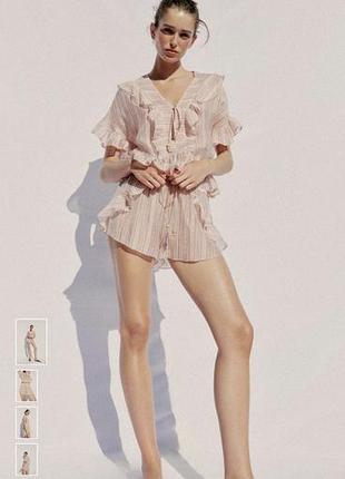 Костюм у смужку з воланами zara