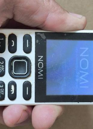 Nomi i 244