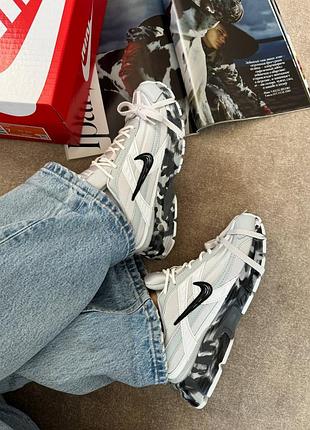 Nike initiator light grey custom