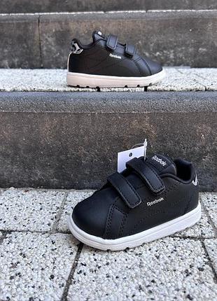 Кросівки дитячі reebok зручні стильні 19,5р