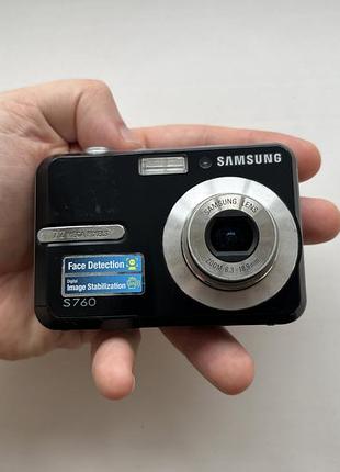 Фотоаппарат цифровий компактна камера 2000х samsung digimax s760 7.2 mp чорний