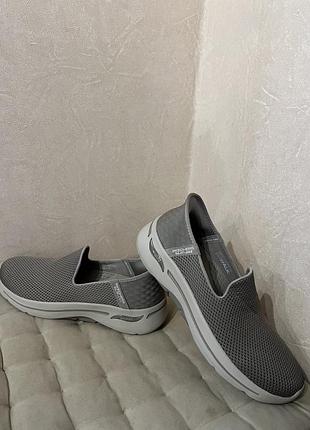 Кросівки-сліпони skechers hands free slip-ins