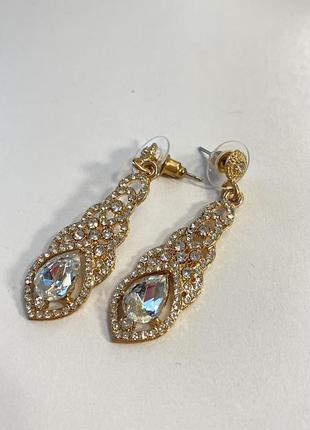 Сережки (біжутерія)