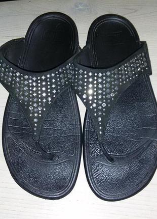 Fitflop(usa)- чорні   замшеві шльопанці р. 40 (26,5 см)