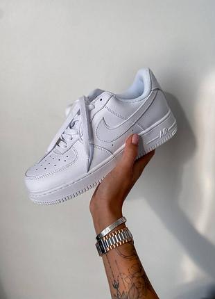 Кроссовки женские nike air force 1 low classic white