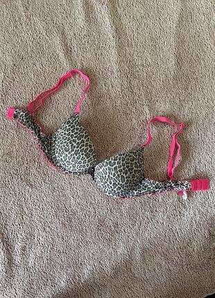 Рожевий леопардовий бюстгальтер pink victoria’s secret, 32b