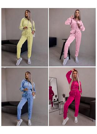 Велюровый костюм женский 42-50р. кофта с капюшоном на молнии и штаны джоггеры в трендовых цветах