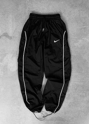 Штани чоловічі тонкі nike спортивки модні найк весни літо легкі, чорні штани для хлопця з кишенями
