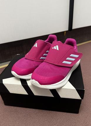 Кросівки adidas на дівчинку 27р