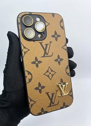 Чехол lv для iphone с металлическим значком и защитой линз камеры 4