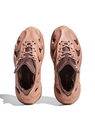 Adidas кросівки adifom q 'clay strata earth strata' ie4701