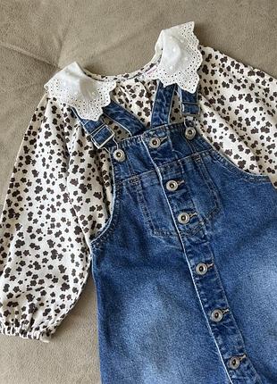 Комплект zara ( джинсовий сарафан, блузка з комірцем)