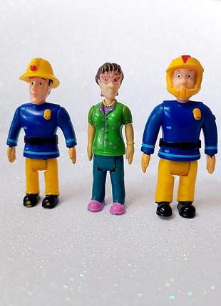 Игрушечная фигурка персонажа из мультсериала «пожарный сэм» (fireman sam).