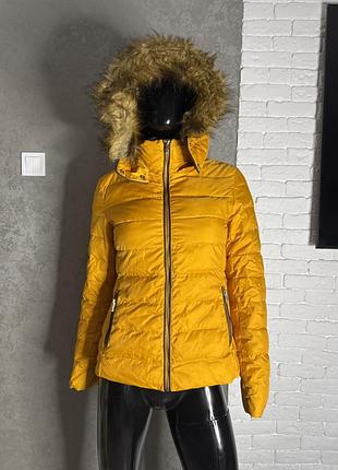 Демісезонна куртка на хутряній підкладці zara