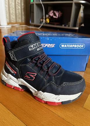 Демі черевики skechers 28,5