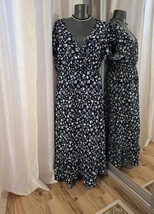 Вискозное с воланом по низу и на рукавах платье 👗