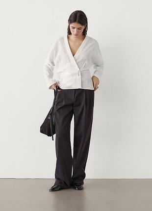 Тоненький вовняний кардиган massimo dutti