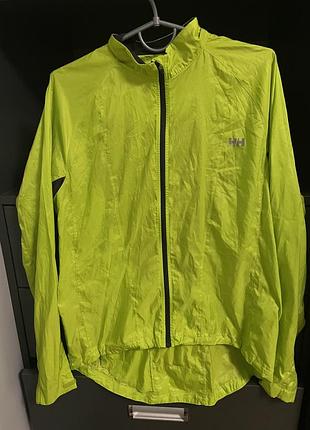 Helly hansen-вітровка