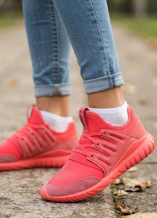 Кросівки adidas tubular radial яскраво-червоні "triple red" (38р)