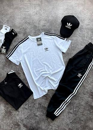 Комплект футболка + штани adidas