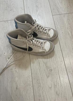 Кросівки nike