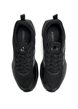 Adidas terrex black 4